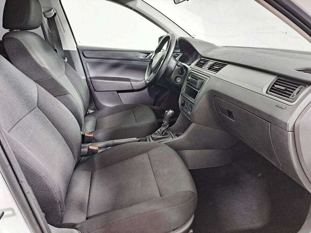 Skoda Rapid б/у, 2017, Автоматическая. Фото: #10