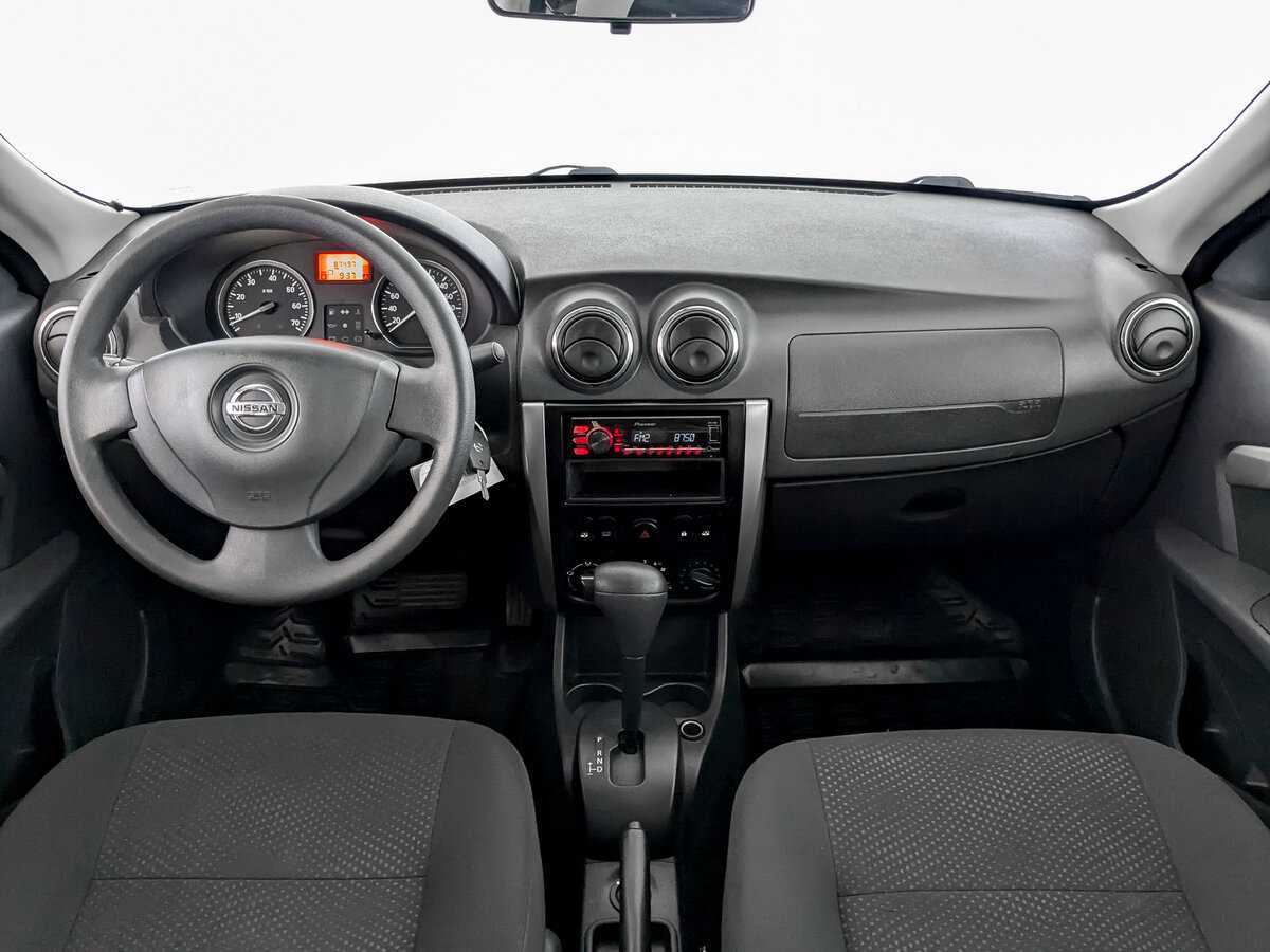 Nissan Almera б/у, 2015, Автоматическая. Фото: #11