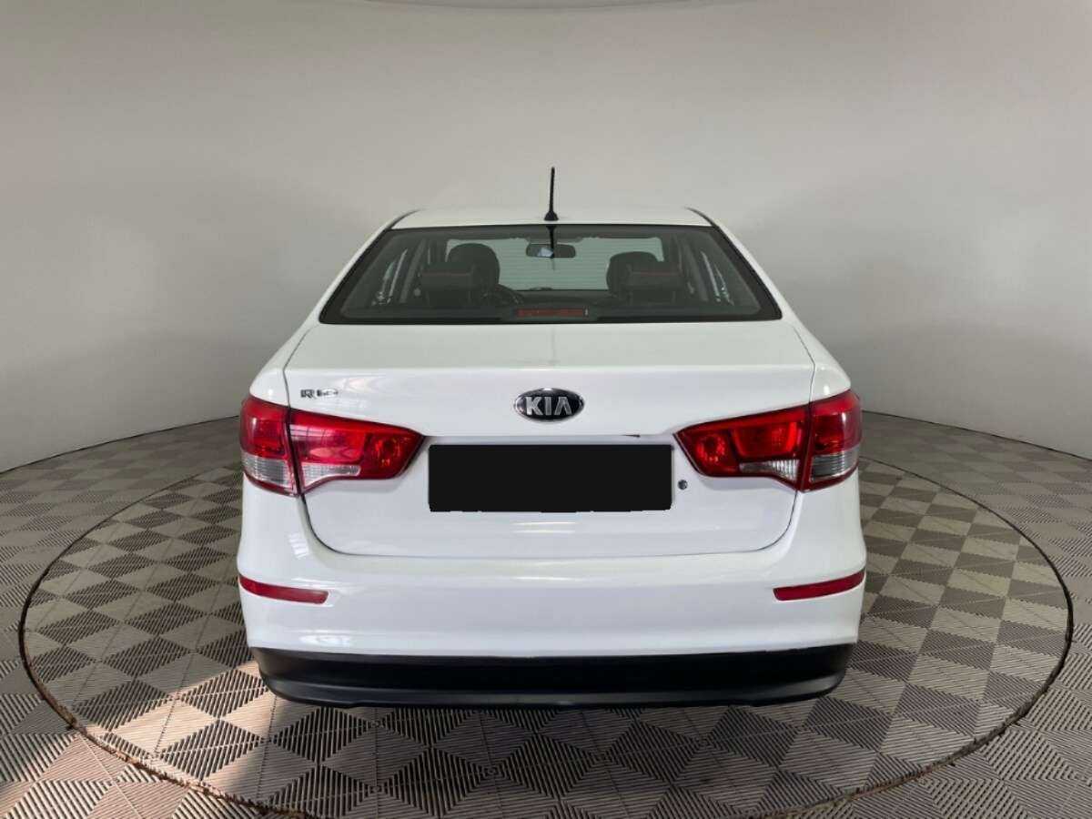 Kia Rio б/у, 2015, Автоматическая. Фото: #4