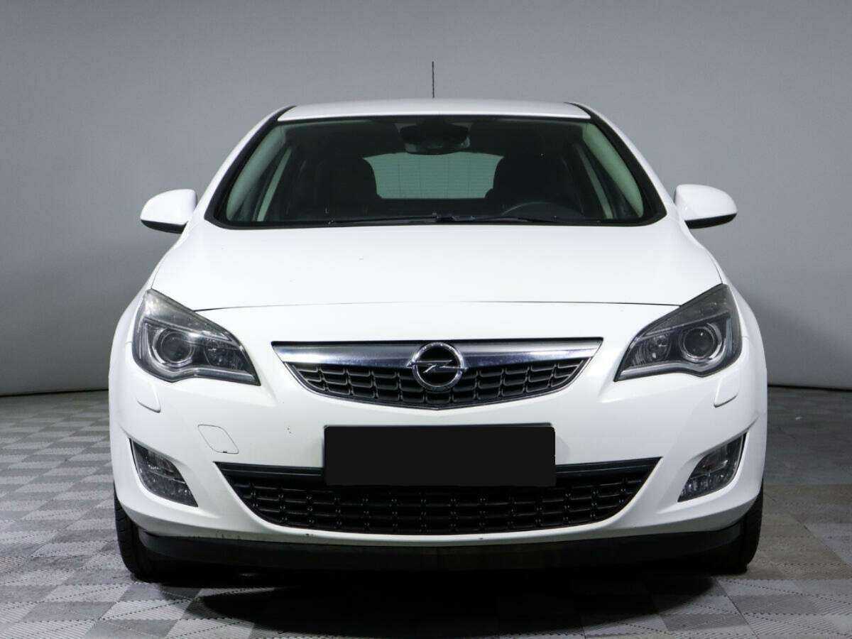 Opel Astra б/у, 2012, Автоматическая. Фото: #1