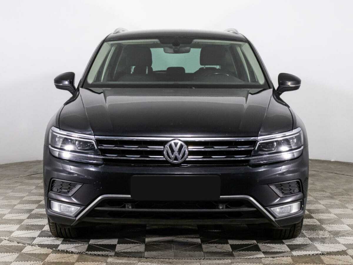 Volkswagen Tiguan б/у, 2017, Роботизированная. Фото: #1