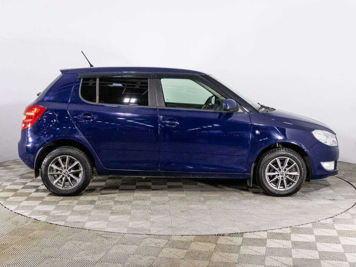 Skoda Fabia б/у, 2013, Механическая. Фото: #3