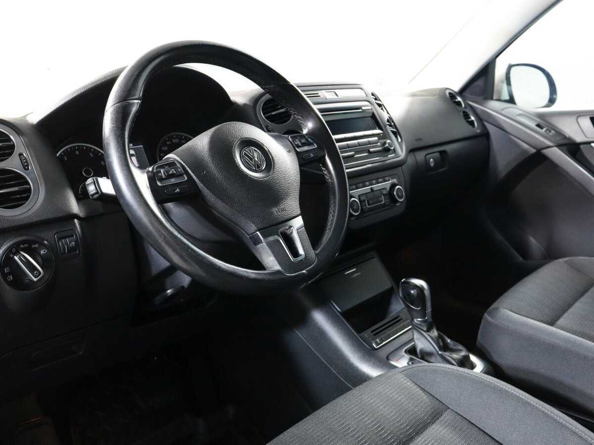 Volkswagen Tiguan б/у, 2012, Автоматическая. Фото: #13