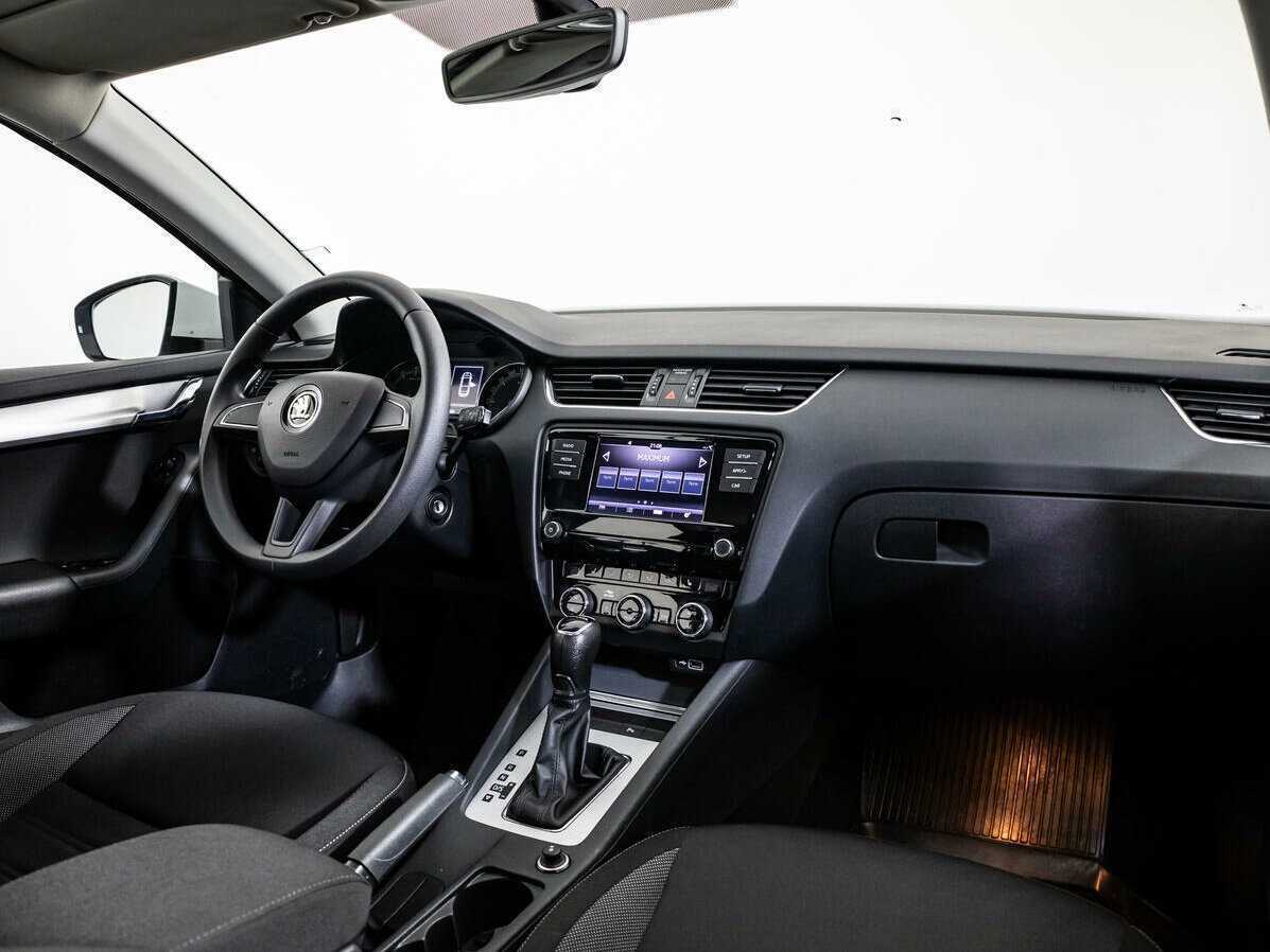 Skoda Octavia б/у, 2019, Автоматическая. Фото: #8