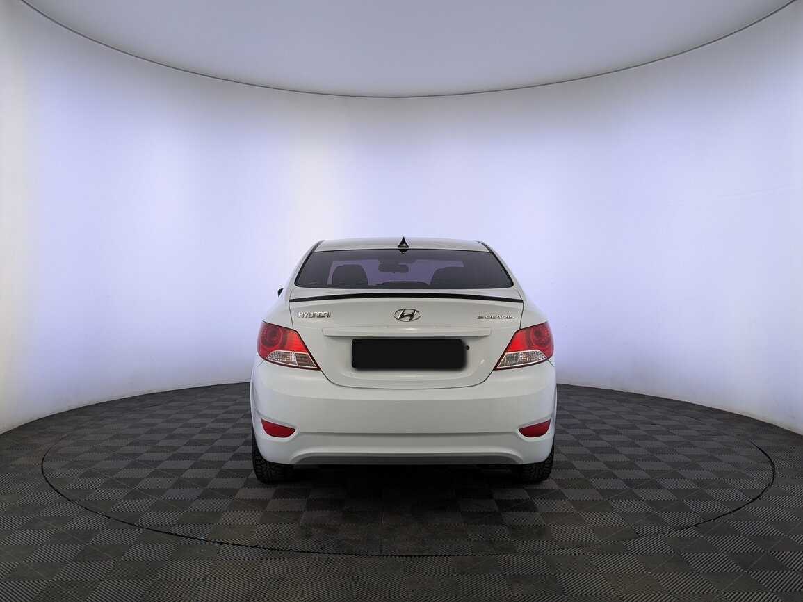 Hyundai Solaris б/у, 2013, Механическая. Фото: #5