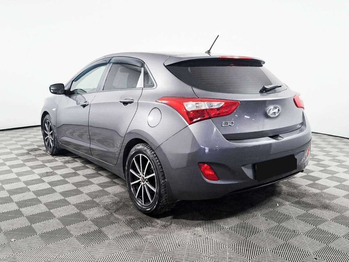 Hyundai i30 б/у, 2016, Автоматическая. Фото: #5