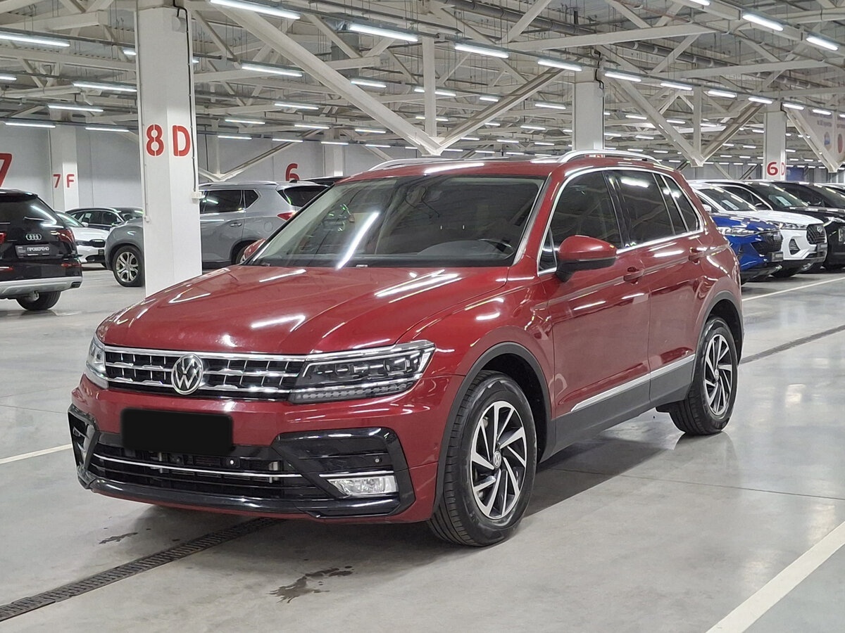 Volkswagen Tiguan б/у, 2018, Роботизированная. Фото: #0