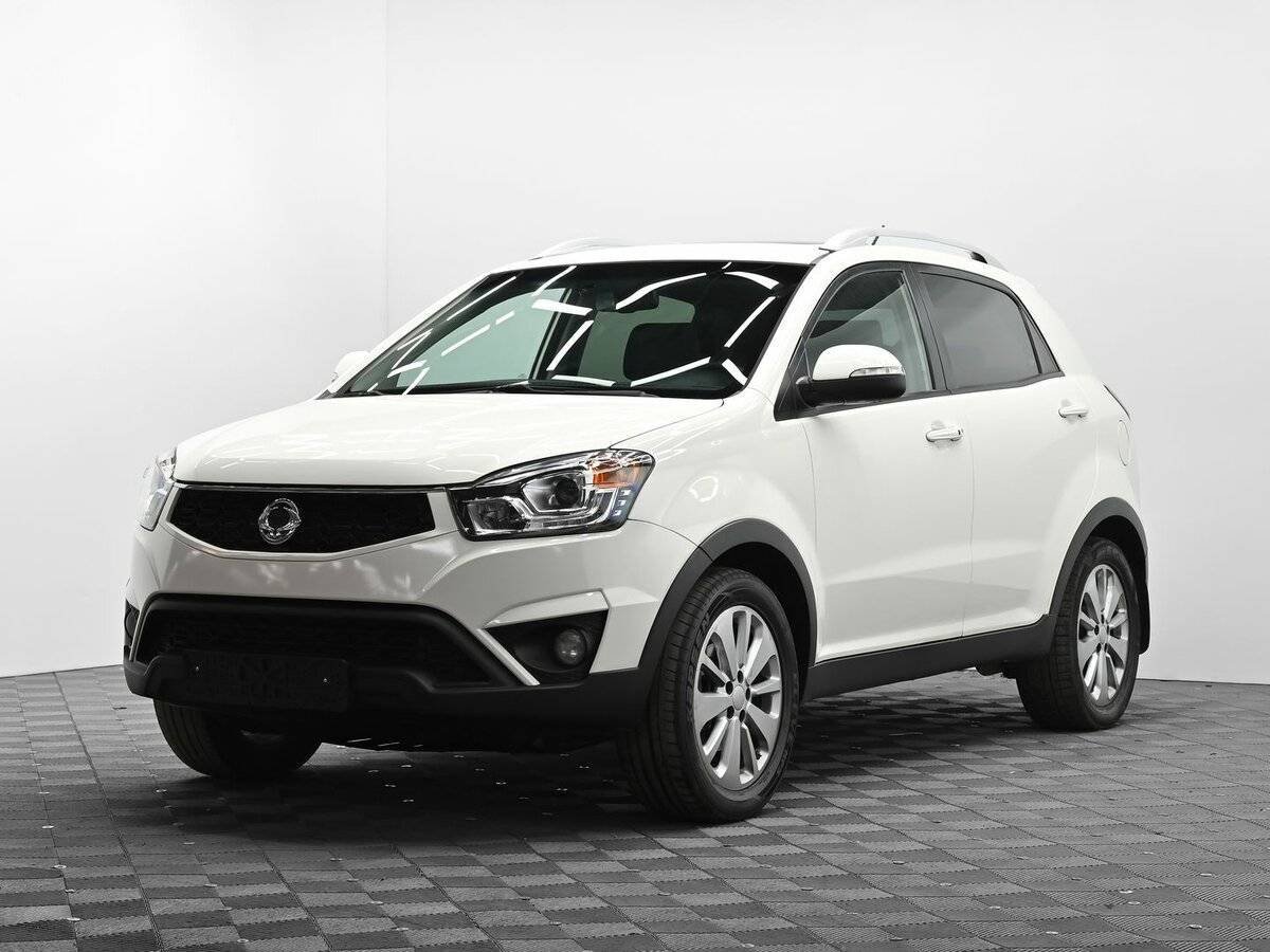 SsangYong Actyon б/у, 2014, Автоматическая. Фото: #0