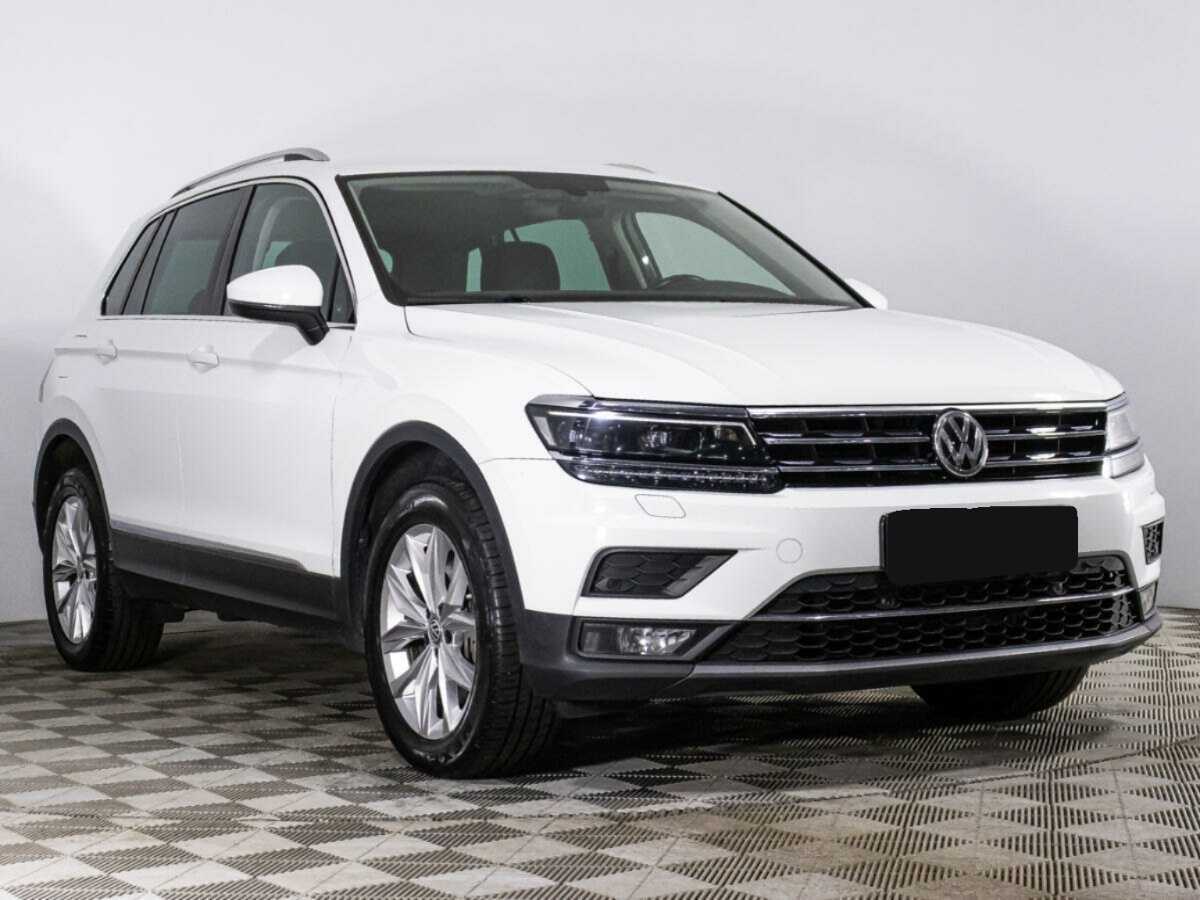 Volkswagen Tiguan б/у, 2018, Роботизированная. Фото: #2