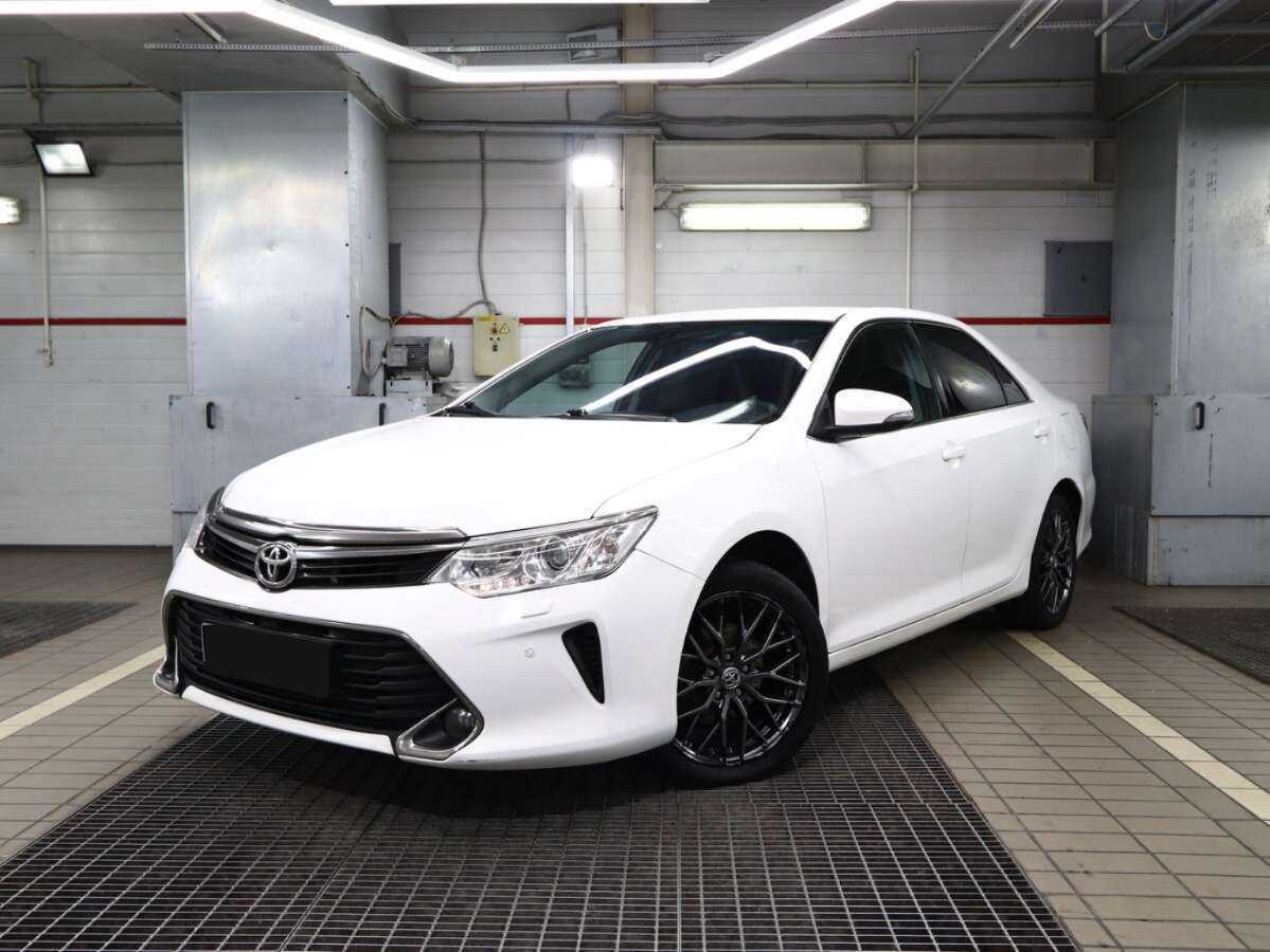 Toyota Camry б/у, 2016, Автоматическая. Фото: #0