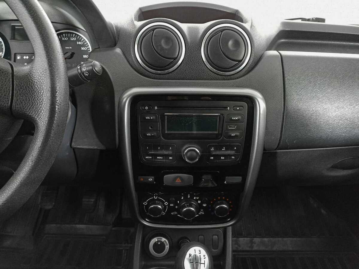 Renault Duster б/у, 2013, Механическая. Фото: #12