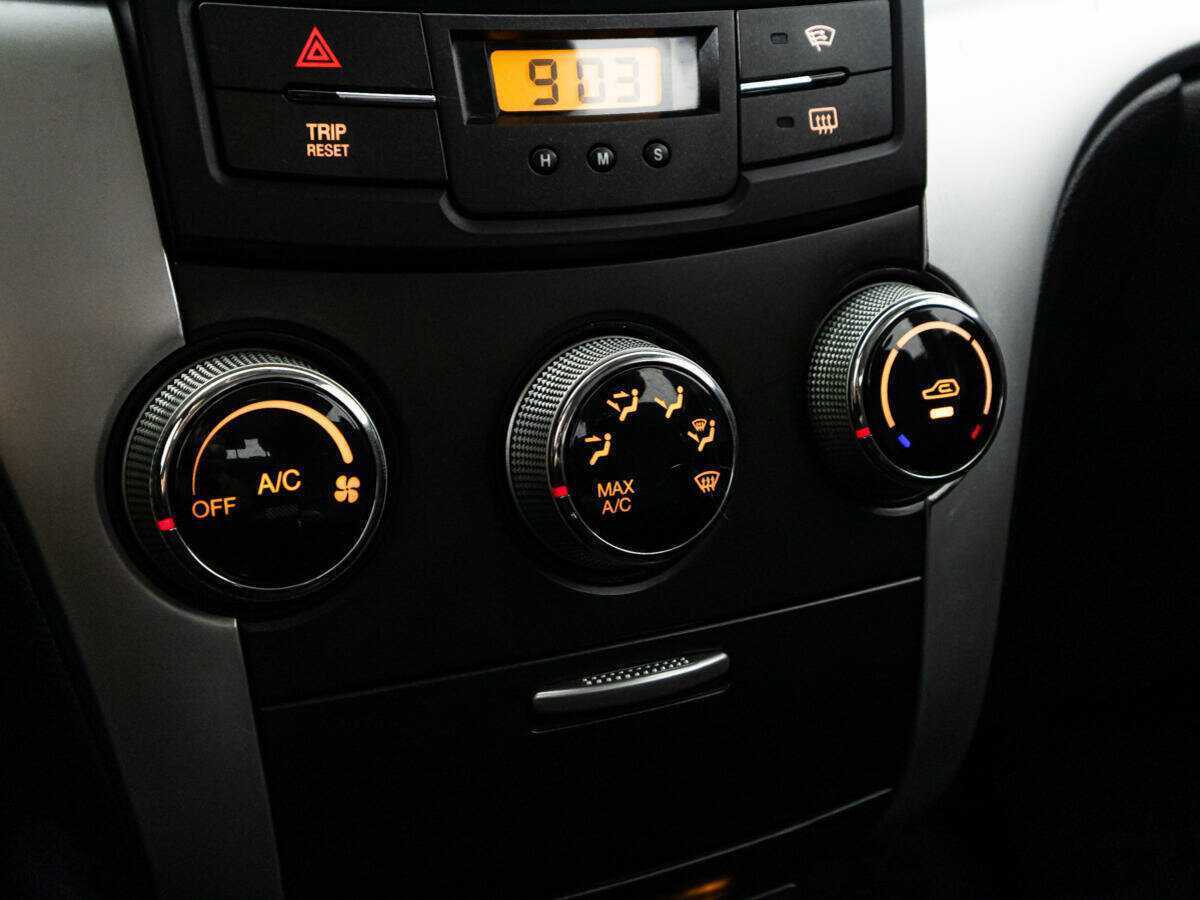 SsangYong Actyon б/у, 2013, Механическая. Фото: #14