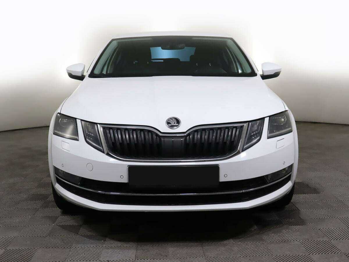 Skoda Octavia б/у, 2019, Роботизированная. Фото: #0