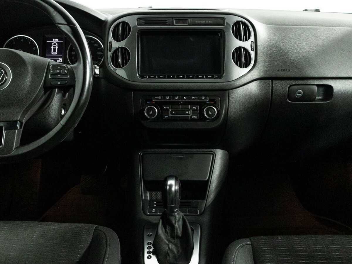 Volkswagen Tiguan б/у, 2015, Автоматическая. Фото: #13