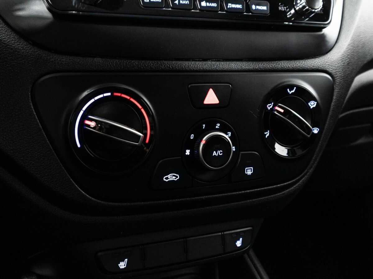 Hyundai Solaris б/у, 2019, Механическая. Фото: #14