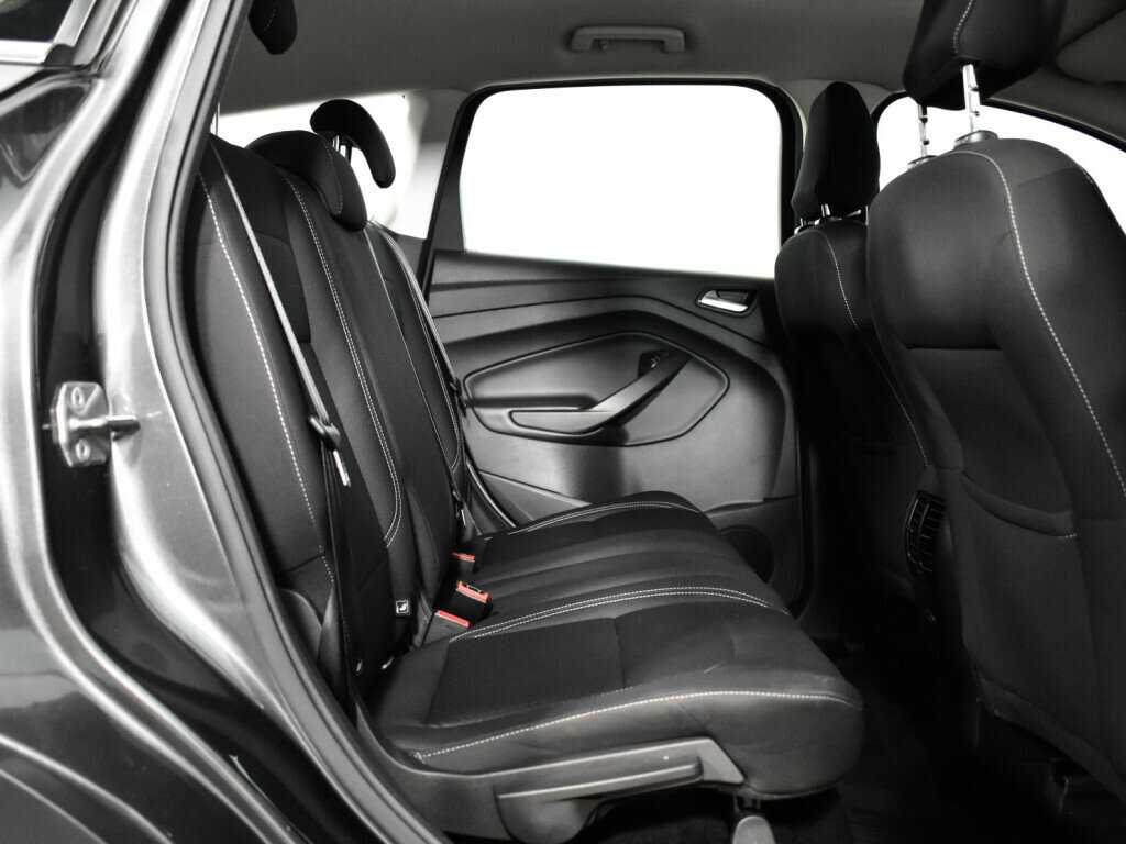 Ford Kuga б/у, 2017, Автоматическая. Фото: #9