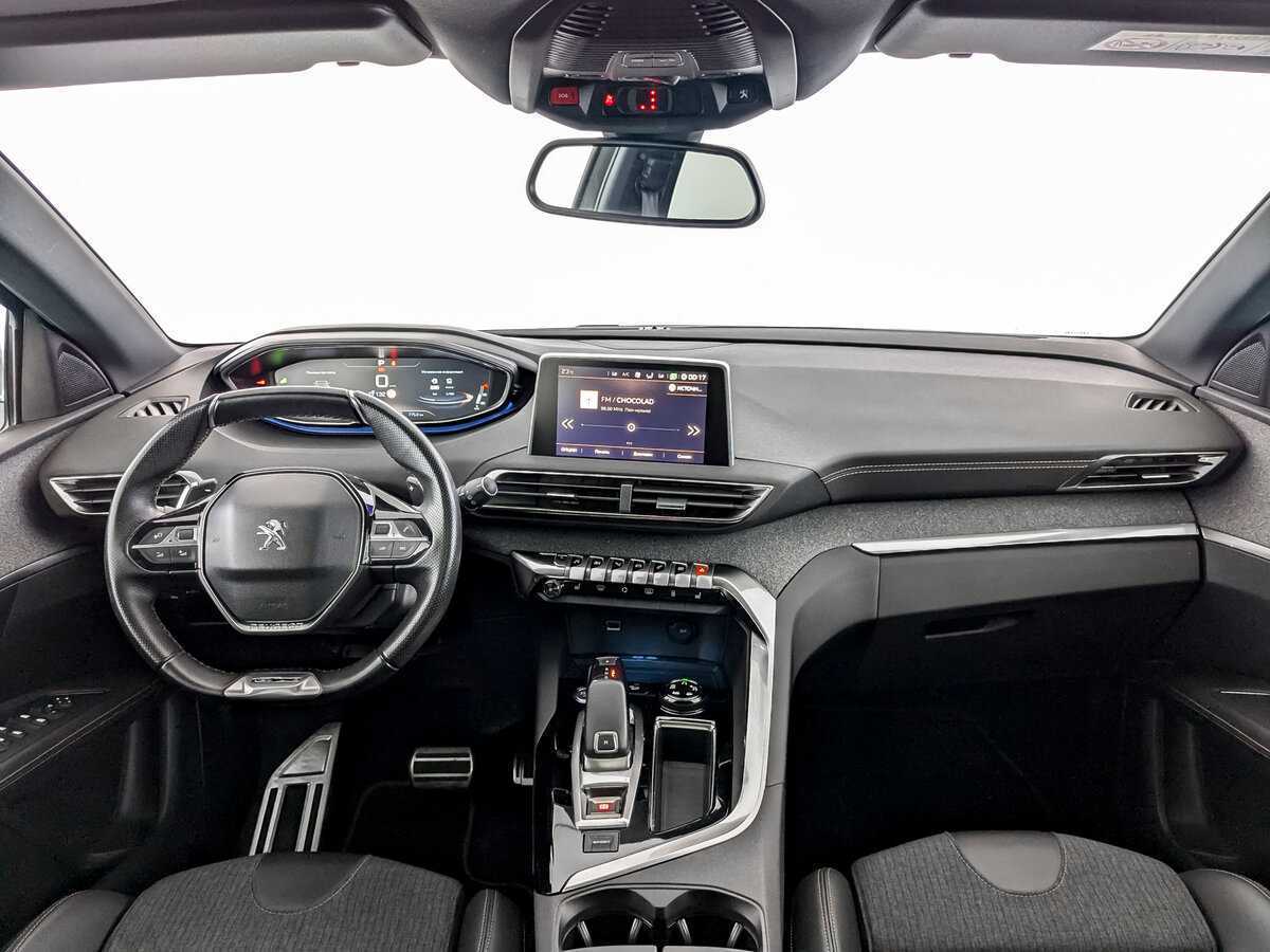 Peugeot 3008 б/у, 2018, Автоматическая. Фото: #11