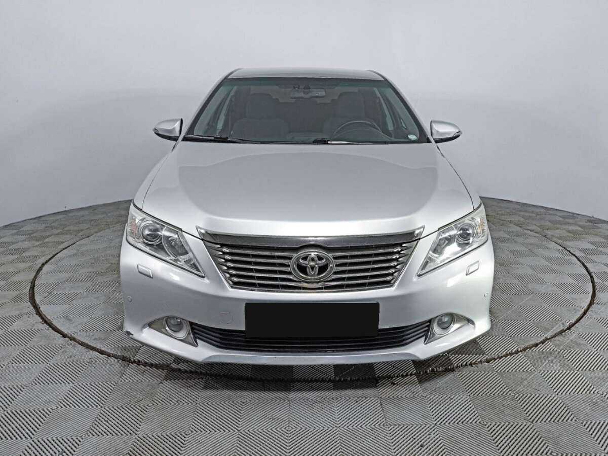 Toyota Camry б/у, 2012, Автоматическая. Фото: #1