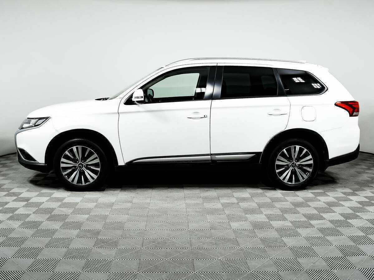 Mitsubishi Outlander б/у, 2019, Вариатор. Фото: #7