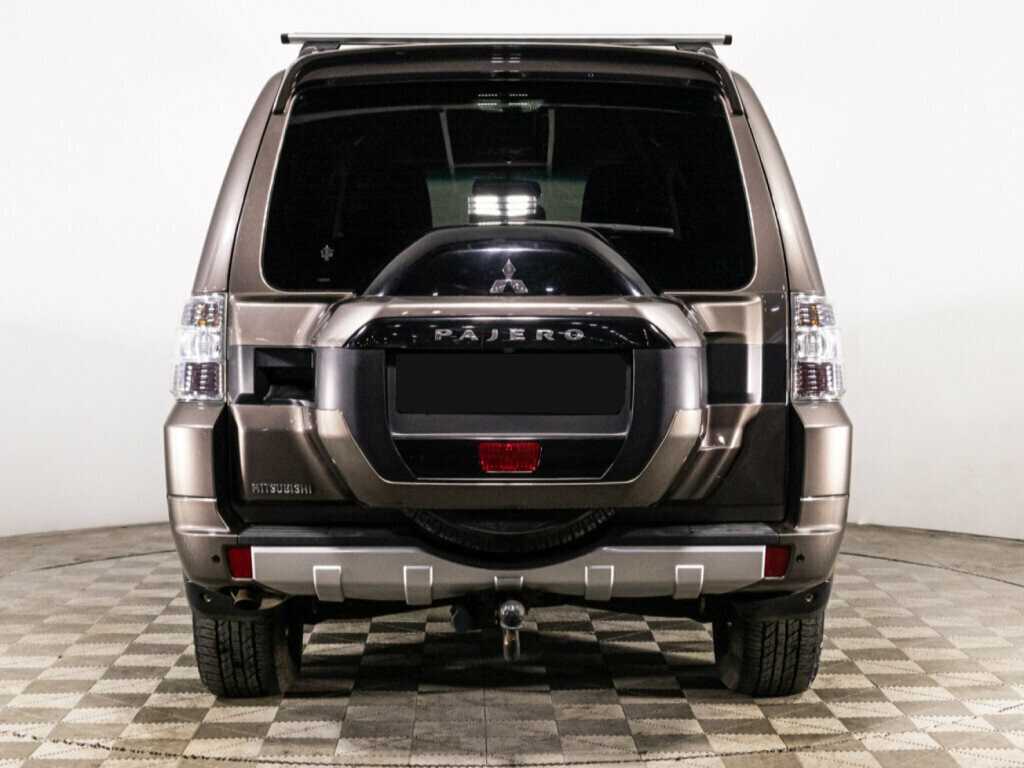 Mitsubishi Pajero б/у, 2014, Автоматическая. Фото: #5