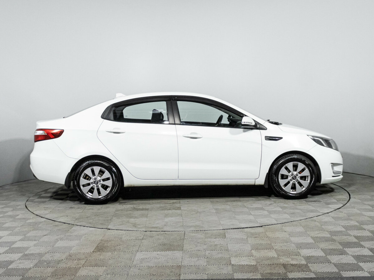 Kia Rio б/у, 2013, Механическая. Фото: #3