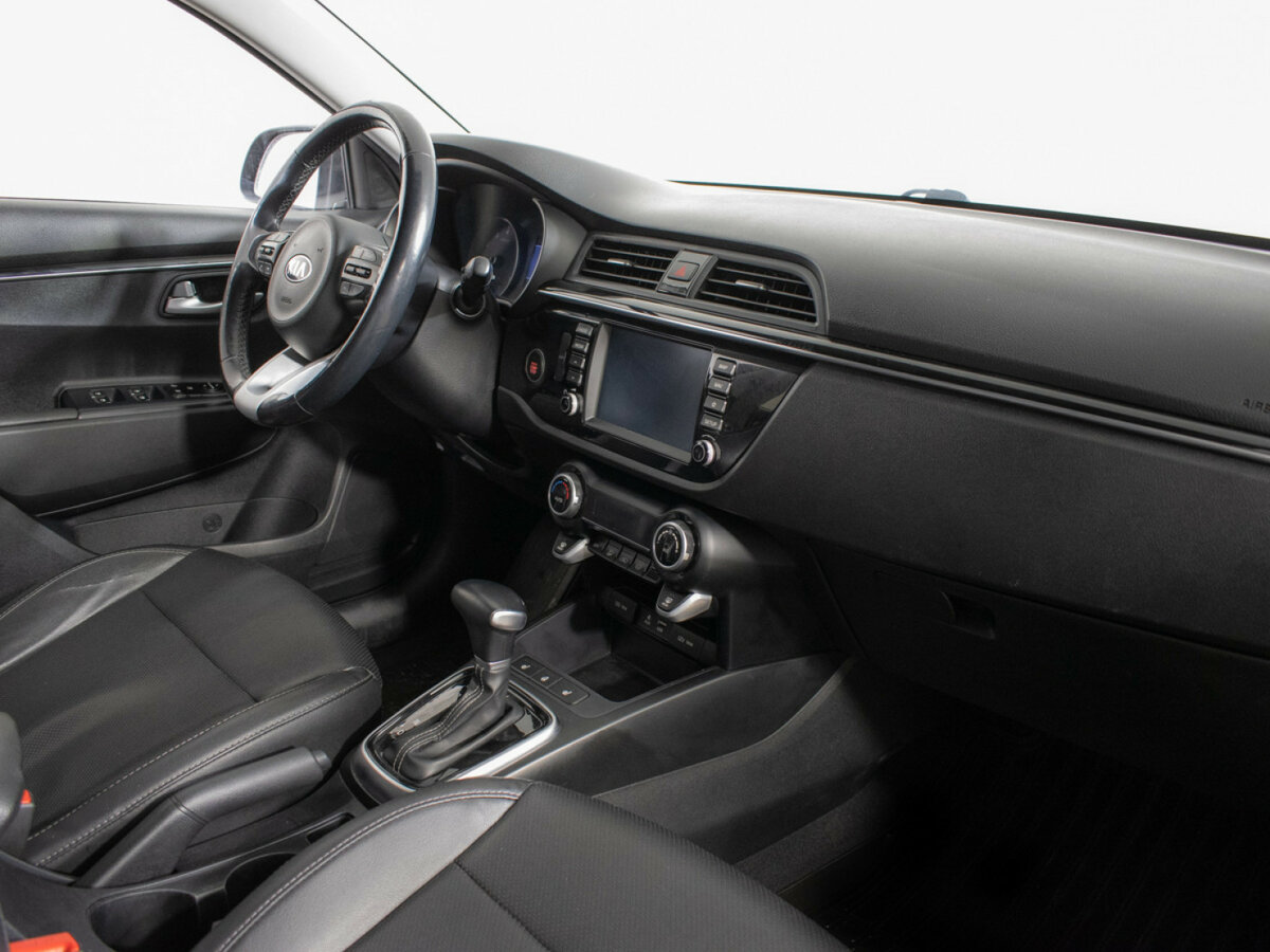 Kia Rio б/у, 2018, Автоматическая. Фото: #6