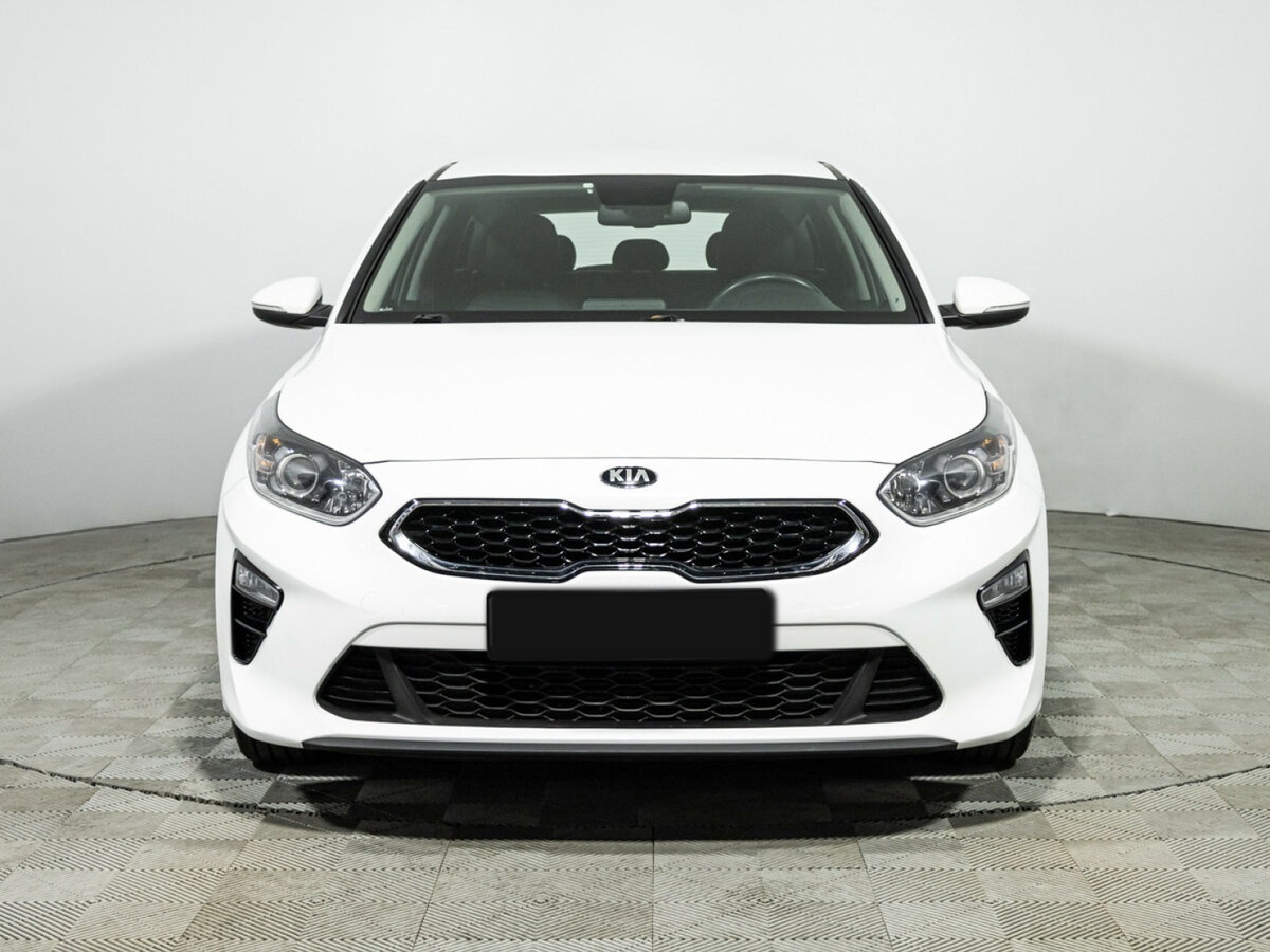 Kia Ceed б/у, 2019, Роботизированная. Фото: #1