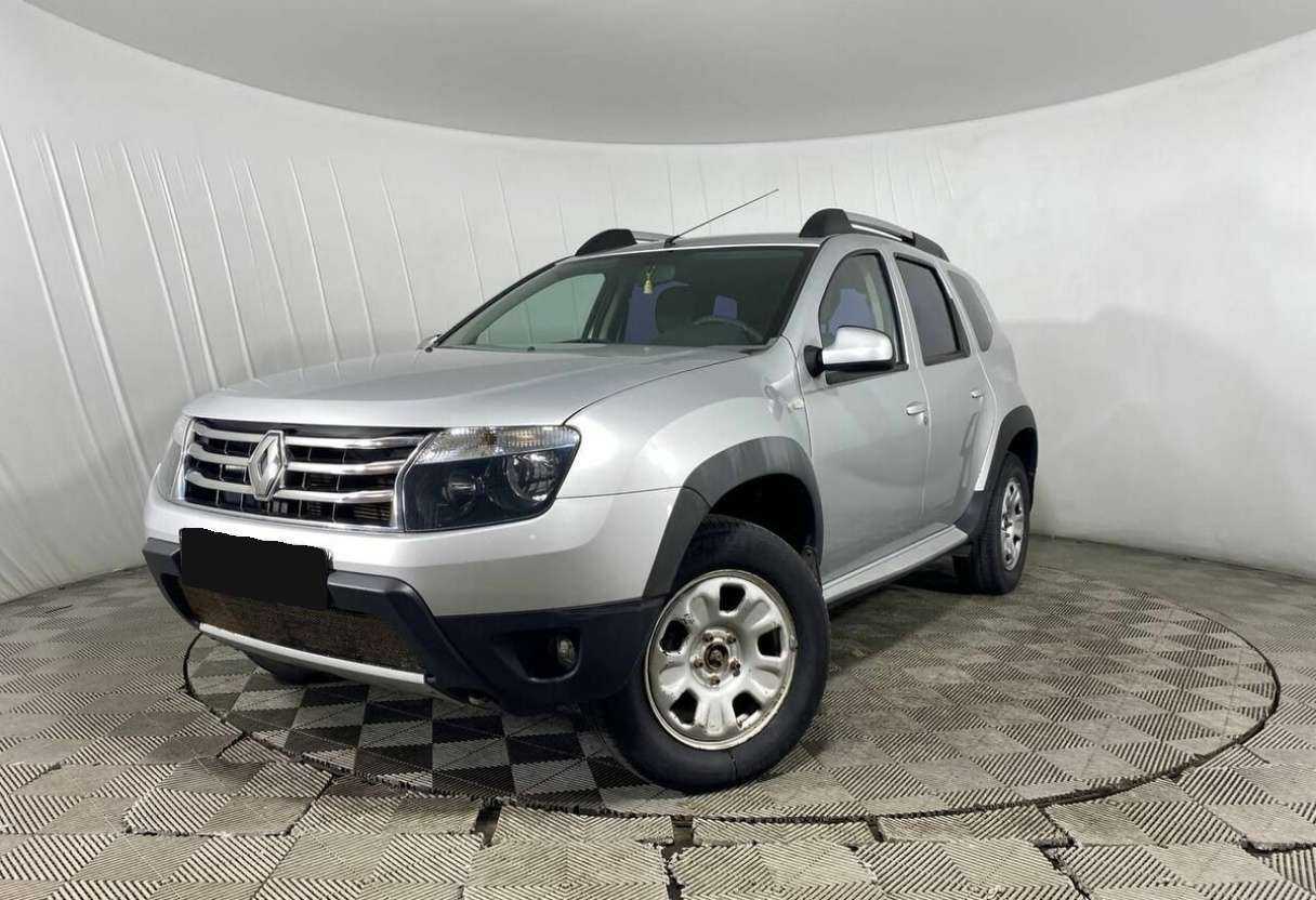 Renault Duster б/у, 2014, Автоматическая. Фото: #0