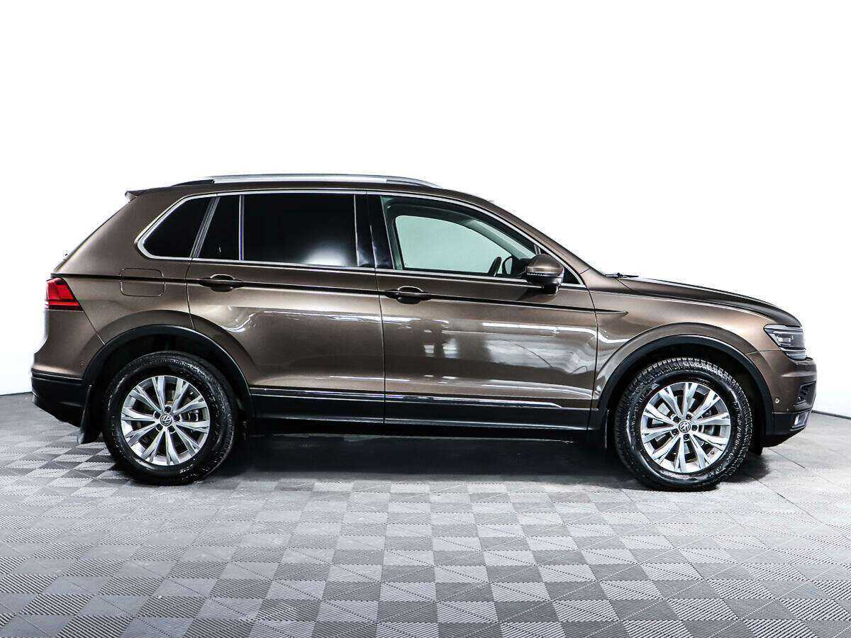 Volkswagen Tiguan б/у, 2018, Роботизированная. Фото: #3