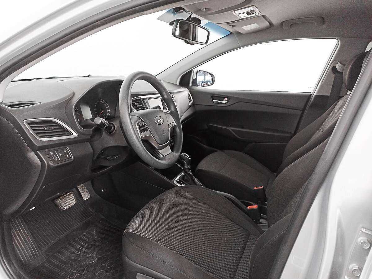 Hyundai Solaris б/у, 2017, Автоматическая. Фото: #15