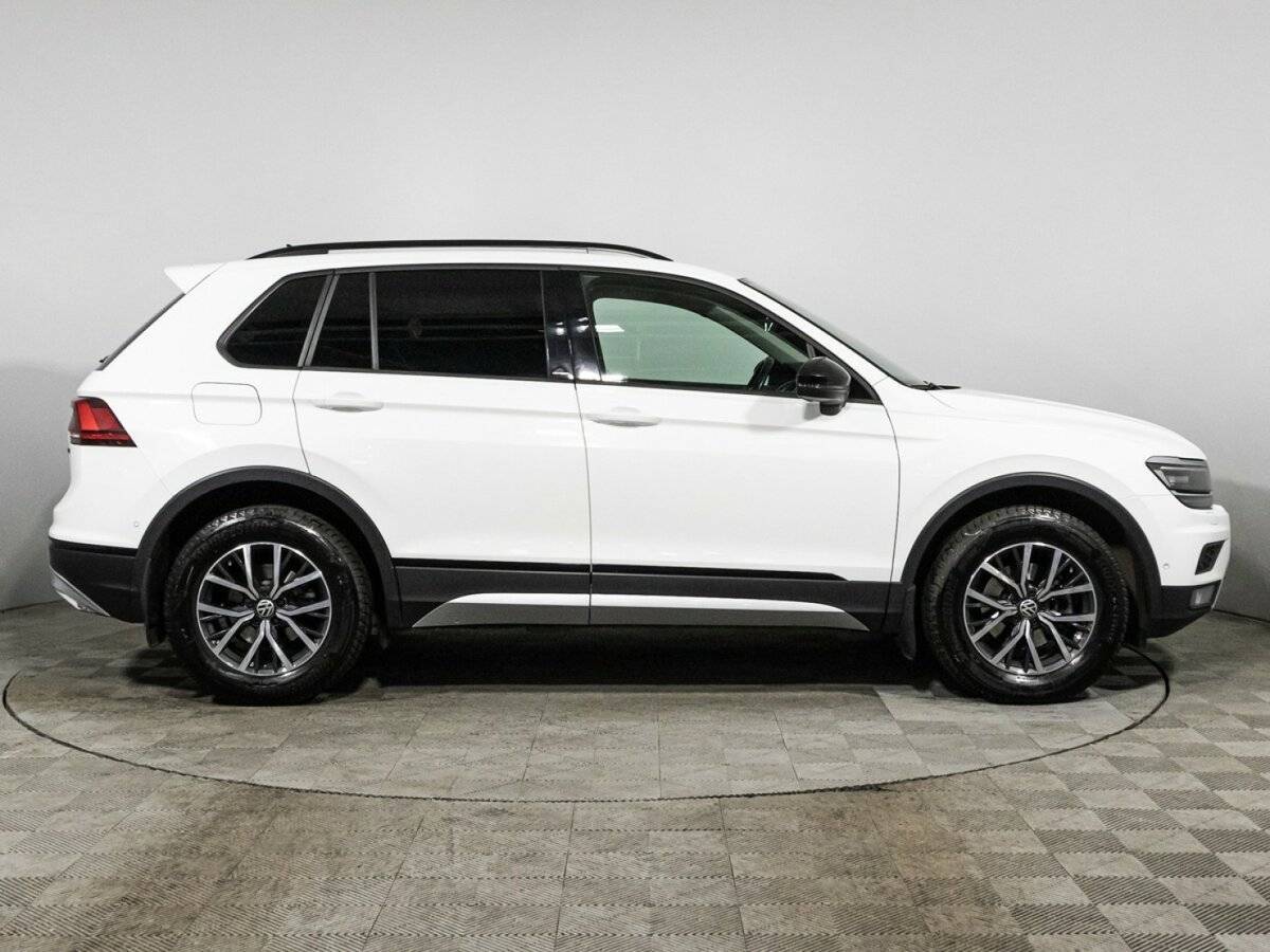 Volkswagen Tiguan б/у, 2019, Роботизированная. Фото: #3