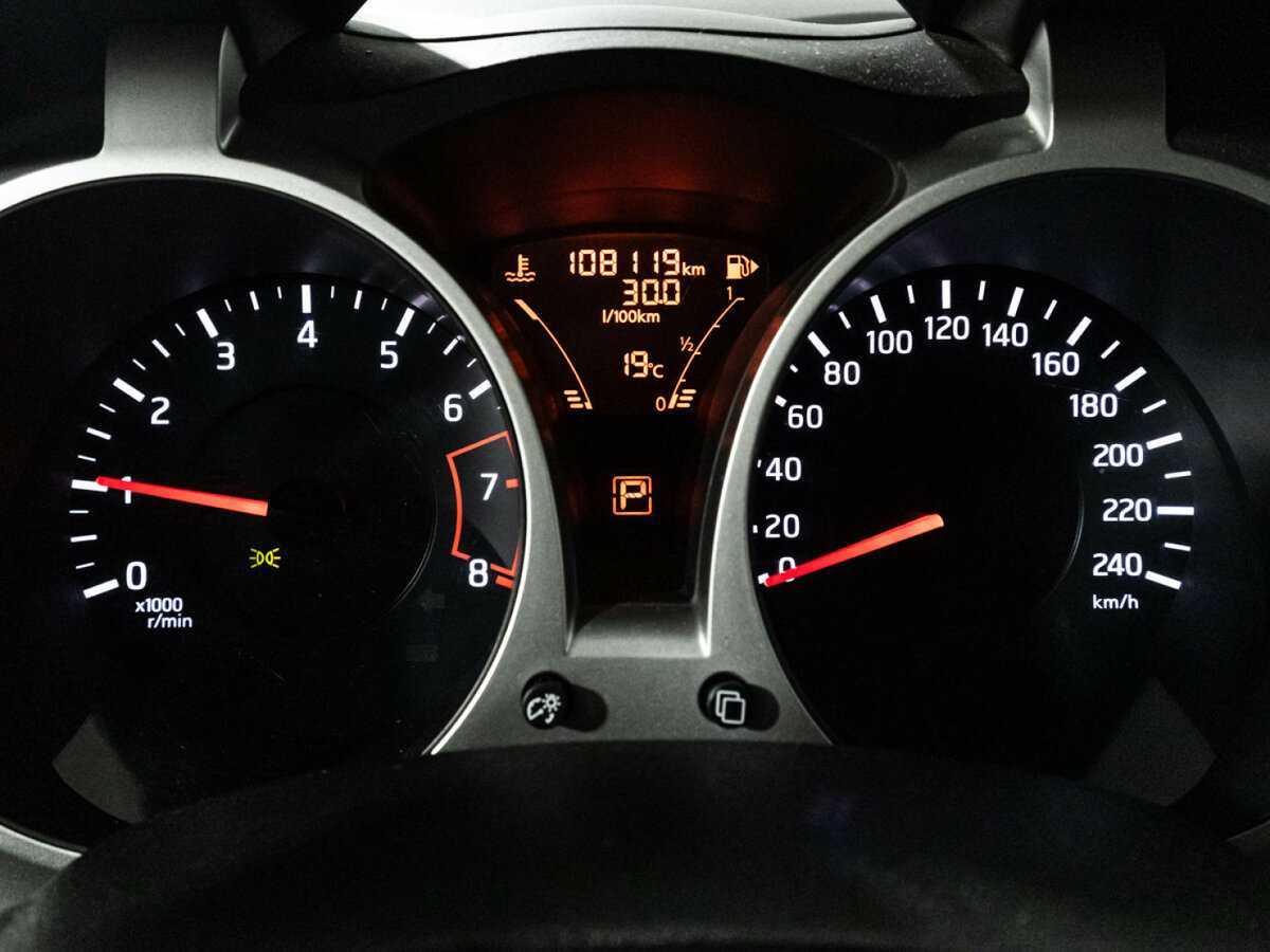 Nissan Juke б/у, 2014, Вариатор. Фото: #11