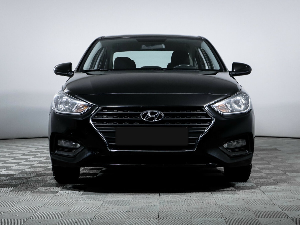 Hyundai Solaris б/у, 2018, Автоматическая. Фото: #1