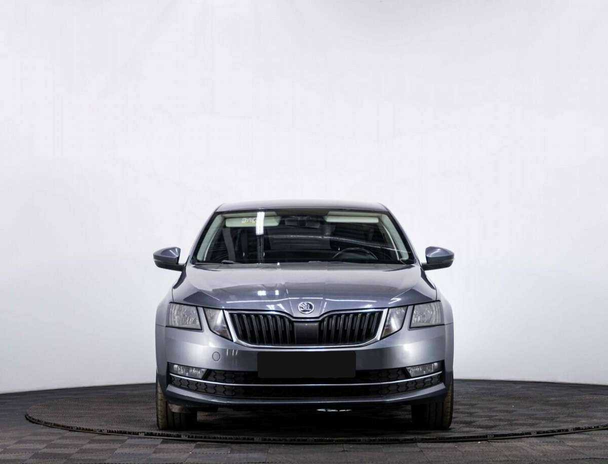 Skoda Octavia б/у, 2017, Роботизированная. Фото: #1