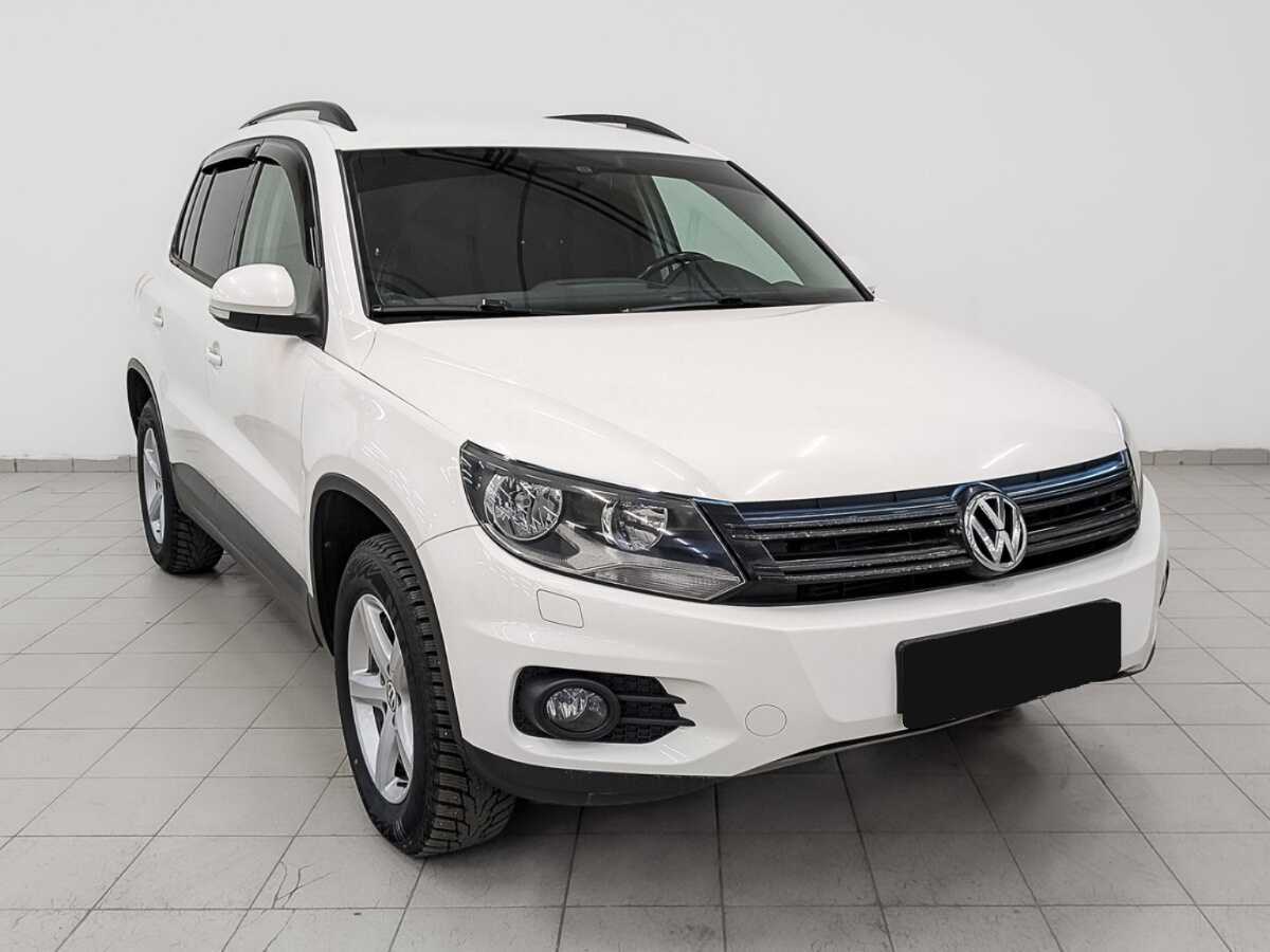 Volkswagen Tiguan б/у, 2013, Автоматическая. Фото: #2