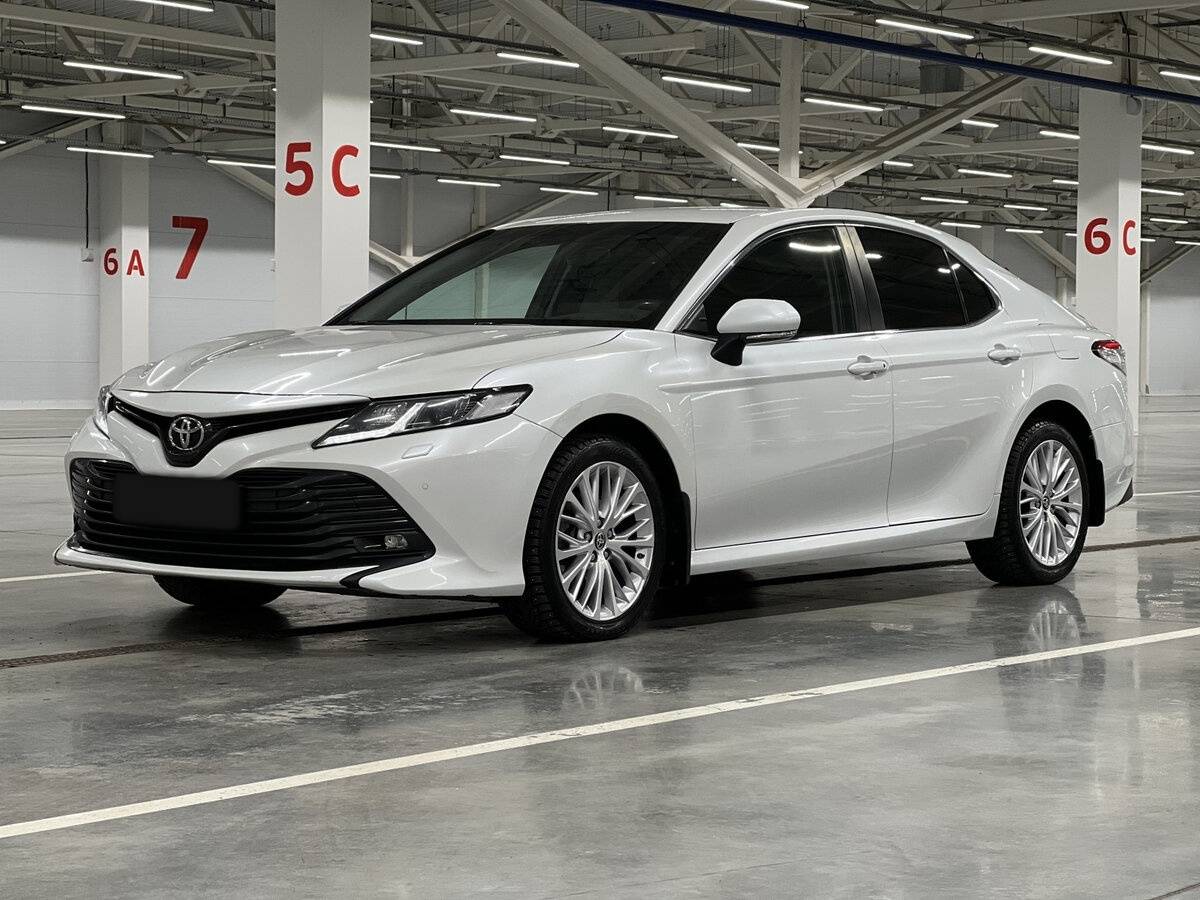Toyota Camry б/у, 2021, Автоматическая. Фото: #0