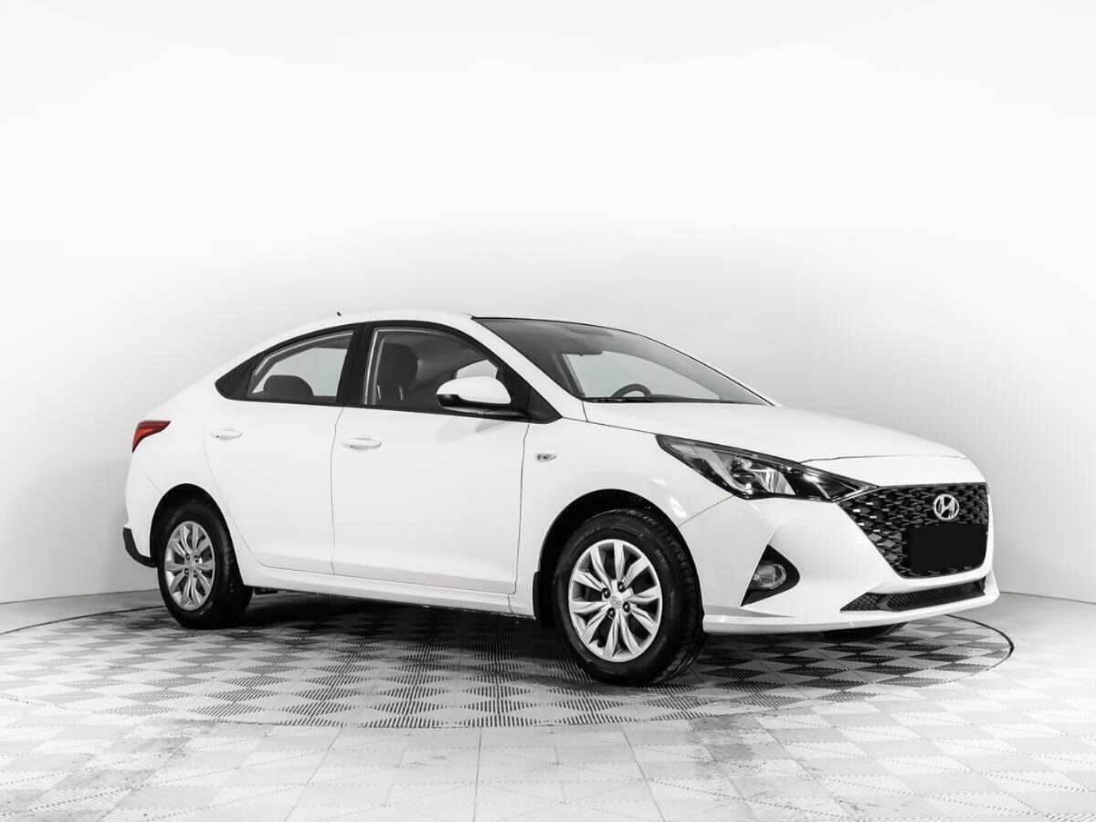 Hyundai Solaris б/у, 2021, Автоматическая. Фото: #2