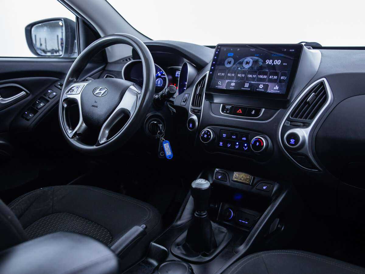 Hyundai ix35 б/у, 2012, Механическая. Фото: #11