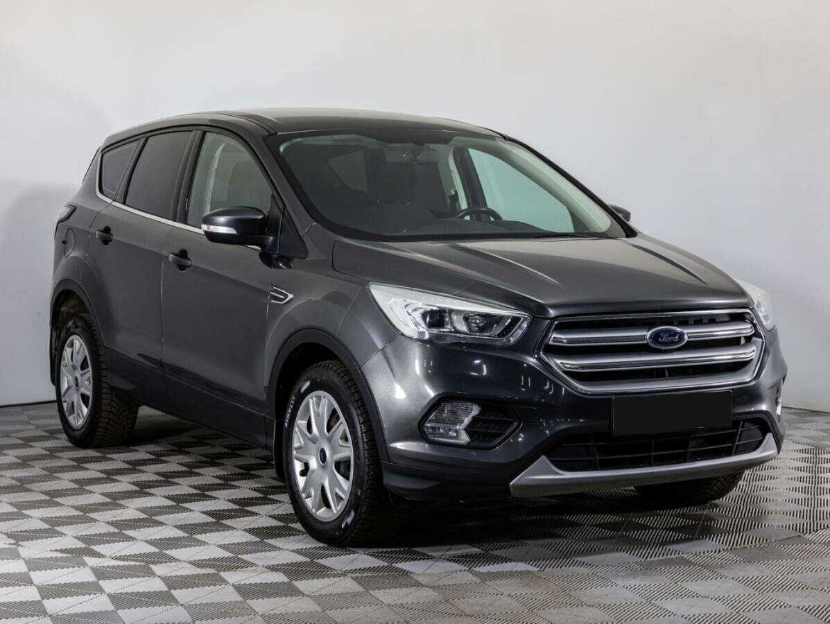 Ford Kuga б/у, 2018, Автоматическая. Фото: #2