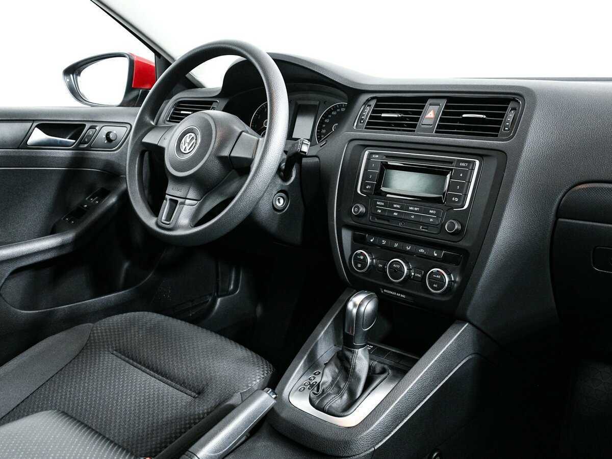 Volkswagen Jetta б/у, 2014, Автоматическая. Фото: #8