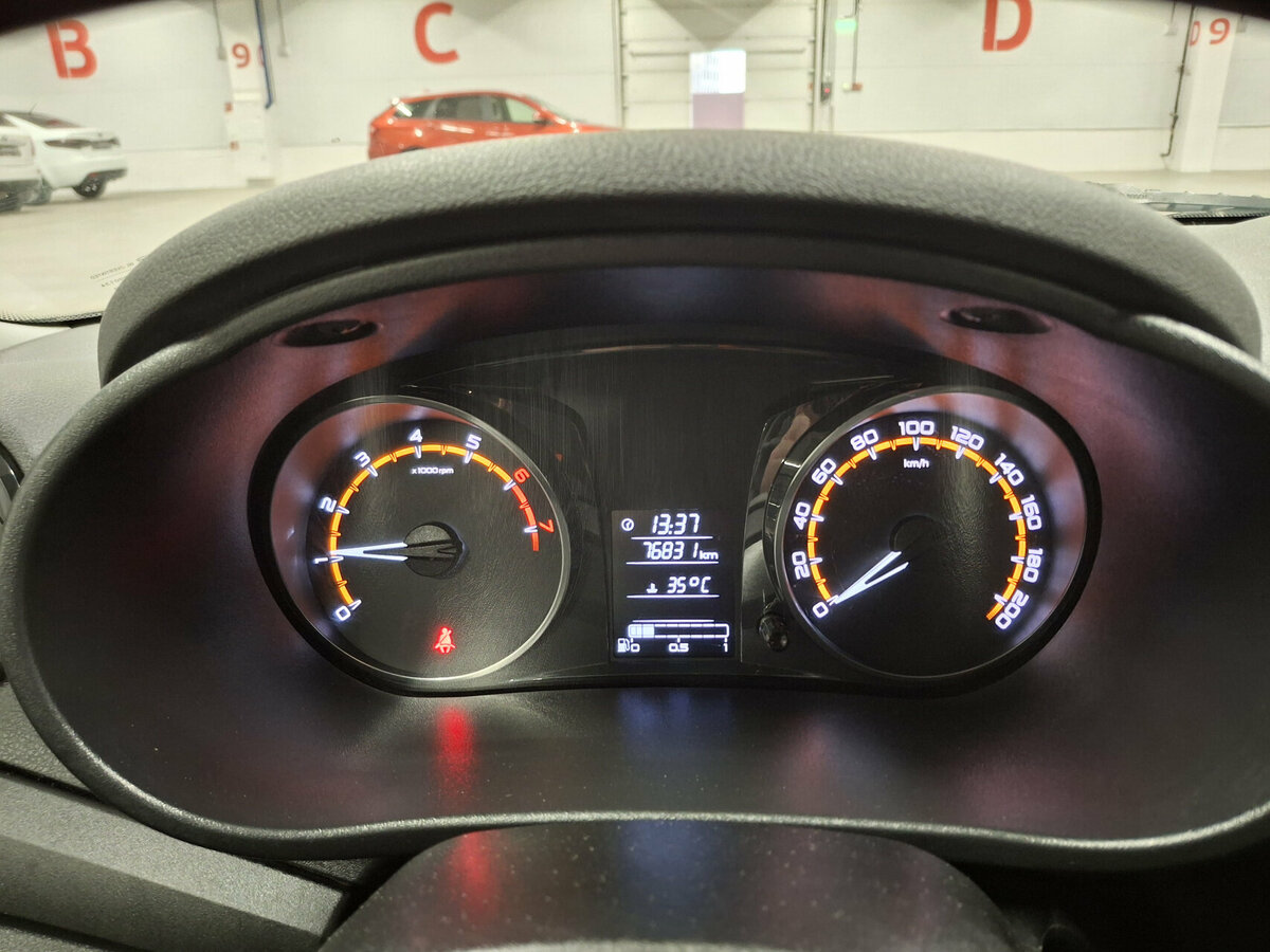 Lada (ВАЗ) Granta б/у, 2020, Механическая. Фото: #12