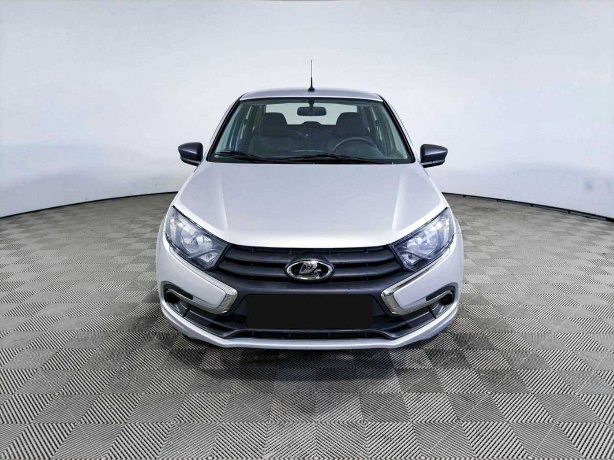 Lada (ВАЗ) Granta б/у, 2021, Механическая. Фото: #1