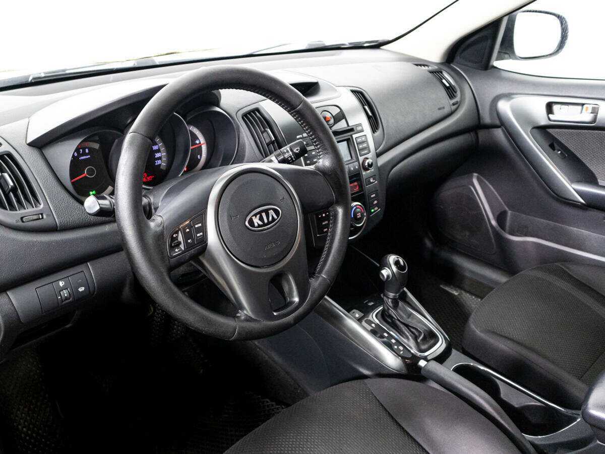 Kia Cerato б/у, 2012, Автоматическая. Фото: #10