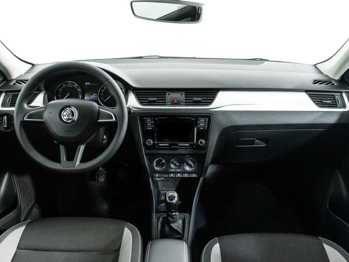 Skoda Rapid б/у, 2018, Механическая. Фото: #12