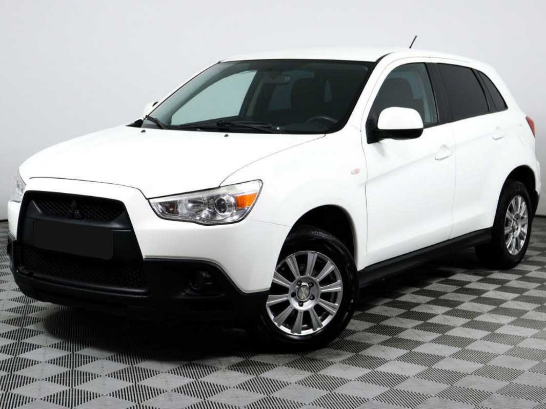 Mitsubishi ASX б/у, 2012, Механическая. Фото: #0
