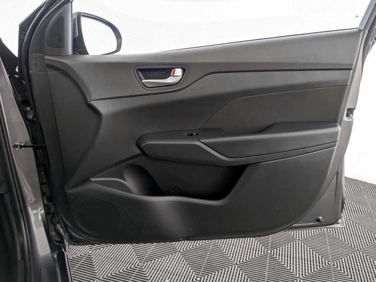 Hyundai Solaris б/у, 2021, Автоматическая. Фото: #19