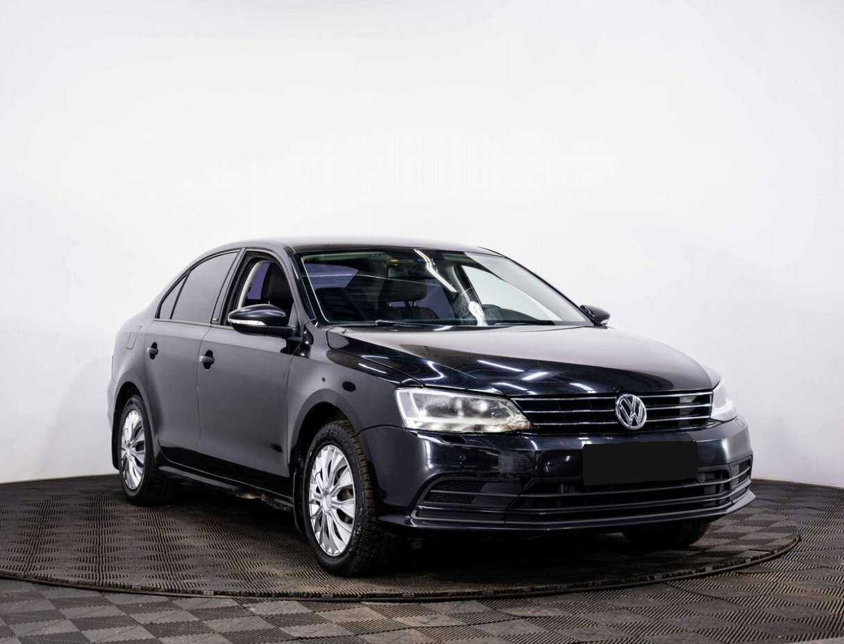 Volkswagen Jetta б/у, 2016, Механическая. Фото: #2