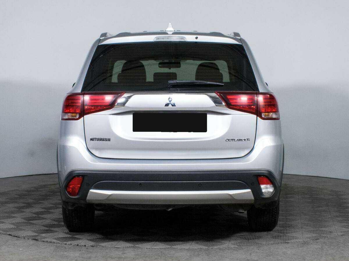 Mitsubishi Outlander б/у, 2017, Вариатор. Фото: #4