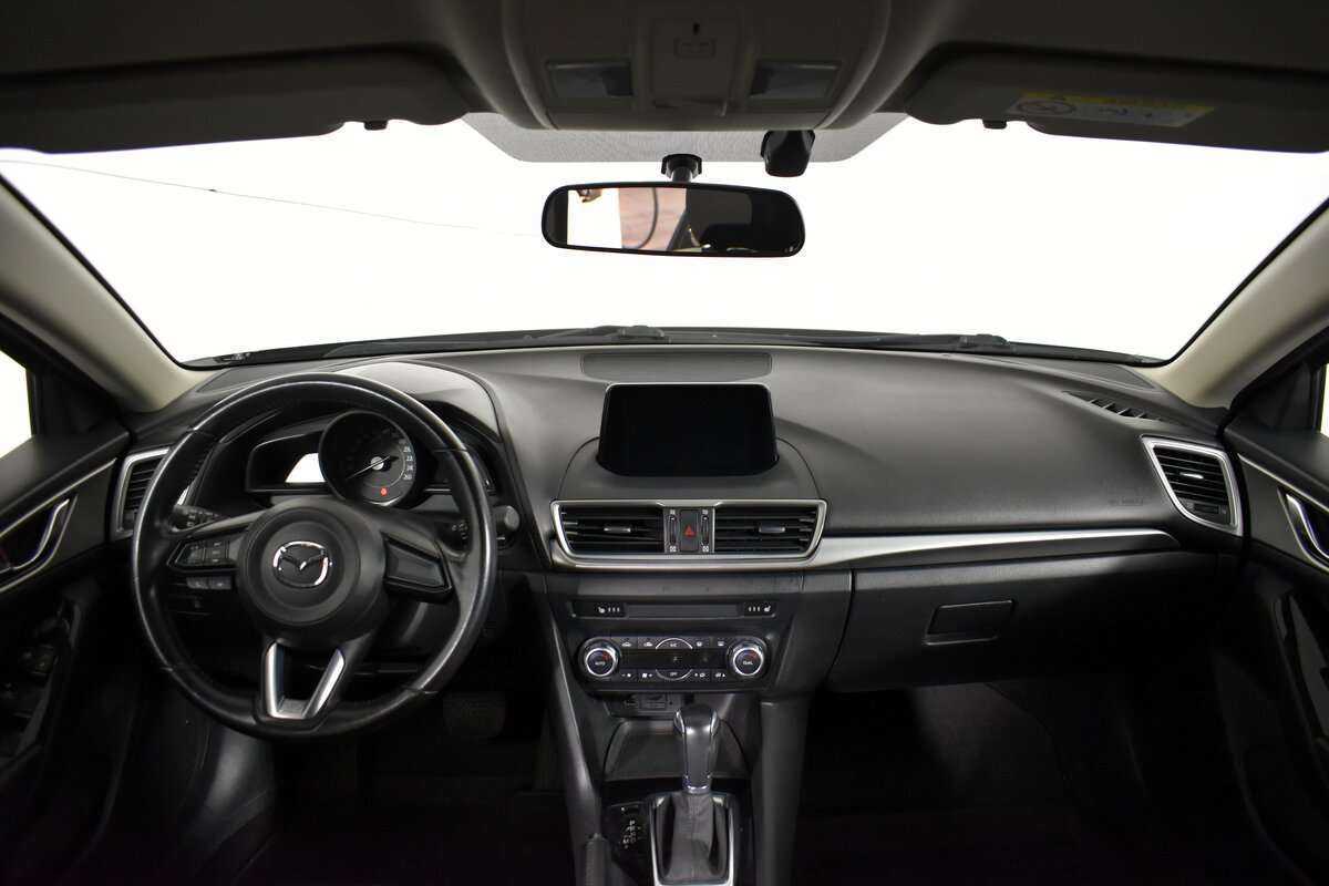 Mazda 3 б/у, 2017, Автоматическая. Фото: #11