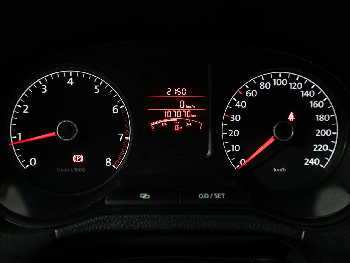 Volkswagen Polo б/у, 2013, Механическая. Фото: #11